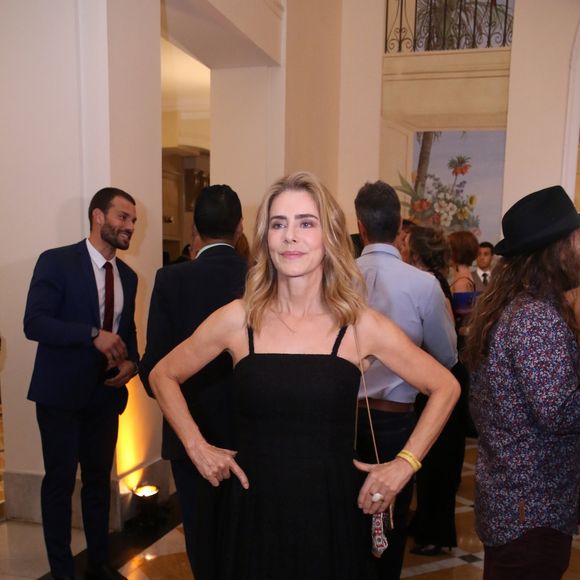 Assim como Cássia Linhares, Maitê Proença contraiu infecção alimentar em viagem pela Europa. 'Foi pesado', contou ao Purepeople