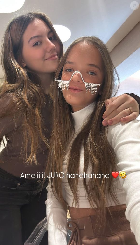 Neste sábado (14), Rafa Justus revelou ter ganhado um óculos de uma amiga que amou