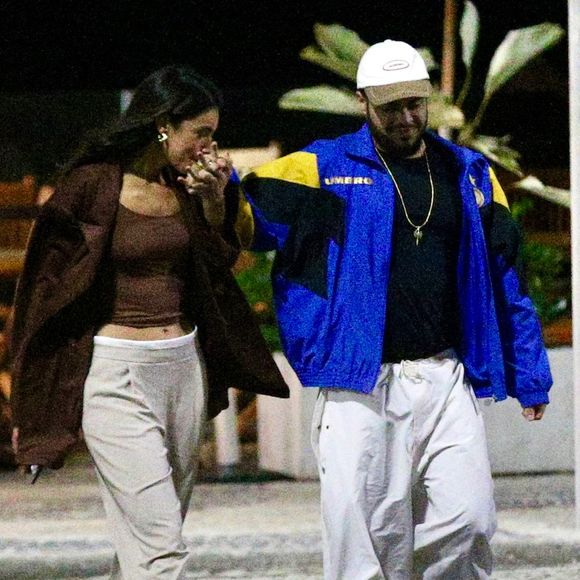 Alane Dias beijou mão de Francisco Gil em flagra de paparazzo