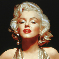 Muito além do loiro platinado: Marilyn Monroe faria 100 anos hoje e descobrimos com maquiadores os melhores segredos do batom vermelho perfeito