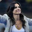 A Bershka se inspira em Gabriela Sabatini para criar blazers confortáveis e elegantes, que vão fazer sucesso entre mulheres com mais de 50 anos