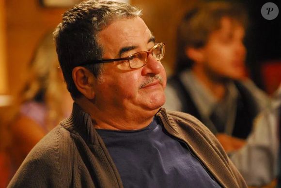 Otávio Augusto e outros artistas foram surpreendidos ainda em 1975 com a criação do Conselho Federal de Artistas e Técnicos em Espetáculos de Diversões: 'Frustra as esperanças de artistas e técnicos brasileiros, pois não contem em seu texto as principais e mínimas reivindicações'