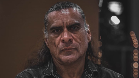 Tudo o que se sabe sobre o assassinato do ator Jonathan Joss, morto a tiros em um suposto ataque homofóbico