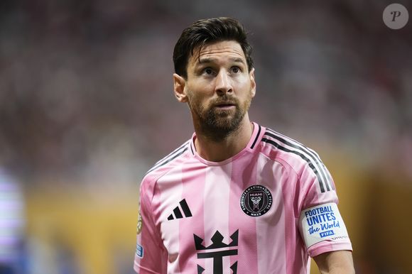 Antes e depois de Lionel Messi ao longo dos últimos 20 anos é impressionante