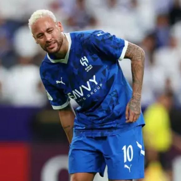 Principal nome da Seleção Brasileira, Neymar continua recuperação de lesão muscular e tem situação monitorada diariamente pela comissão técnica