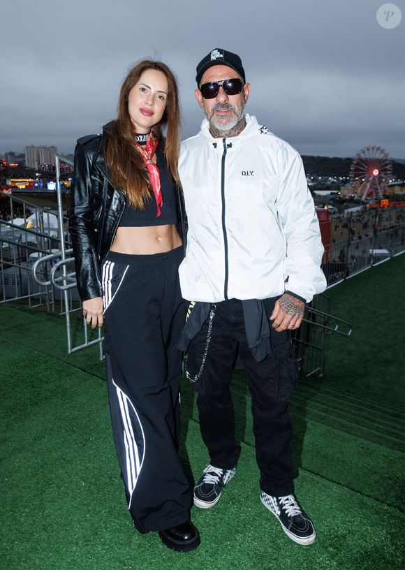 Henrique Fogaça e a mulher no The Town 2025