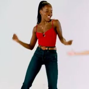 Abertura de 'Dona de Mim' é alvo de elogios e críticas desde sua estreia, em 28 de abril