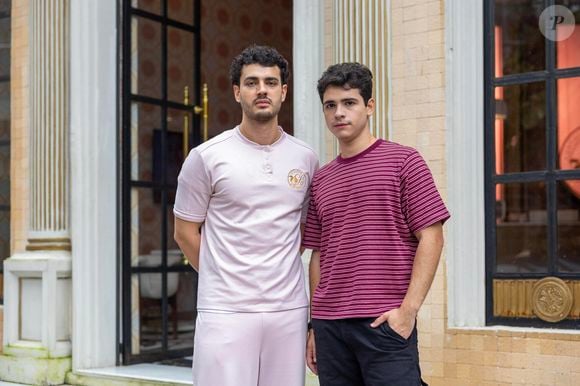 Fernando já deixou claro que quer um relacionamento com Mau Mau, que se afasta por causa de Felipe