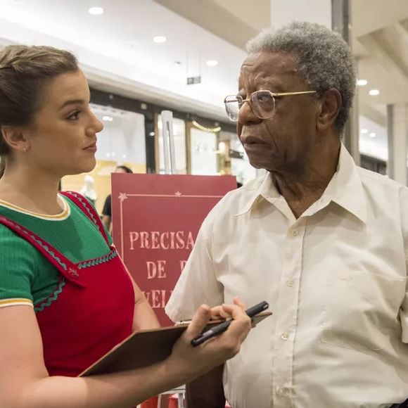 2019: já como mocinha novamente, Alice Wegmann apareceu no festival de Natal da Globo, 'Juntos a Magia Acontece'