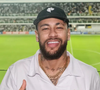 Neymar é proprietário de um helicóptero personalizado, fabricado em 2019. O modelo conta com dois motores e tem capacidade para dois pilotos, oito passageiros e bagagens