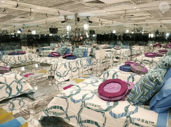 BBB 9 – o destaque foi o quarto com paredes espelhadas, que criavam a sensação de um ambiente infinito