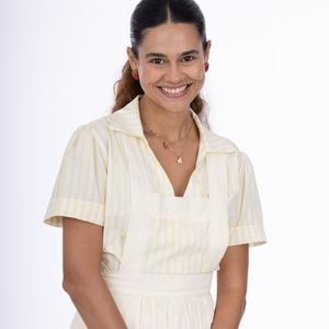 Ariaanne Botelho vive a mocinha Rosa na novelinha ‘Então é Amor?’