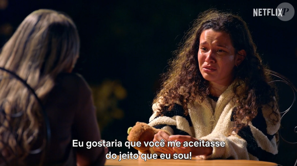 Beatriz Santos e Mônica discutem questões relacionadas à sexualidade da participante durante ‘Sua Mãe Te Conhece?’, da Netflix