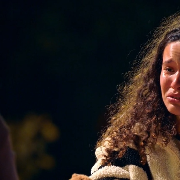 Beatriz Santos e Mônica discutem questões relacionadas à sexualidade da participante durante ‘Sua Mãe Te Conhece?’, da Netflix