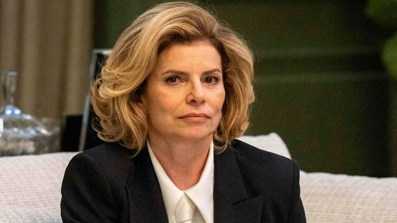 Resumo da novela 'Vale Tudo', capítulo de 19 de julho, sábado: Odete Roitman dá basta e faz forte ameaça a Heleninha