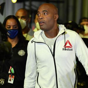 Anderson Silva vai quase dobrar o patrimônio com o dinheiro da ação