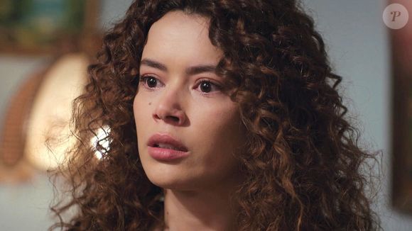 Bahar perde o controle ao descobrir o que a irmã foi capaz de fazer com seu filho e parte pra cima de Sirin, decidida a dar um fim nas ameaças