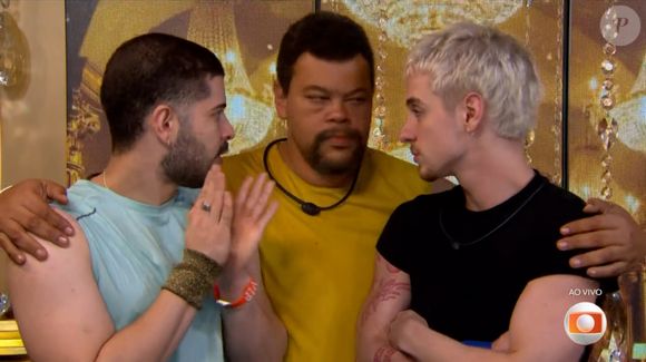 Após o último Big Fone, Babu, Juliano e Marcelo tiveram que ir ao confessionário indicar alguém em consenso ao paredão