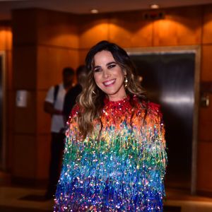 Wanessa usou um look com as cores da bandeira do orgulho LGBT+