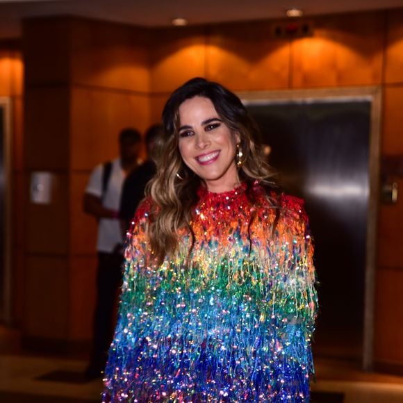 Wanessa usou um look com as cores da bandeira do orgulho LGBT+