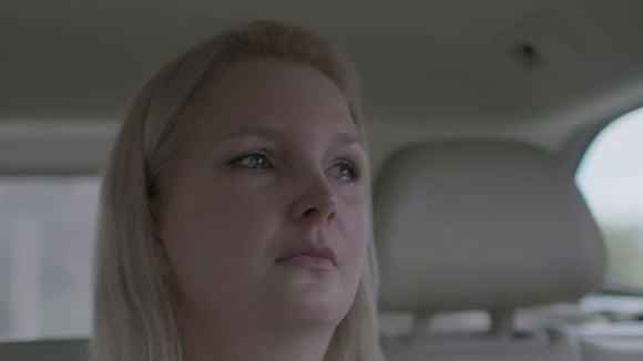 O que aconteceu com a filha de Elize Matsunaga? Hoje adolescente, ela vive longe da mãe e foi alvo de emocionante dedicatória da ex-detenta: 'Não pretendo justificar o injustificável'
