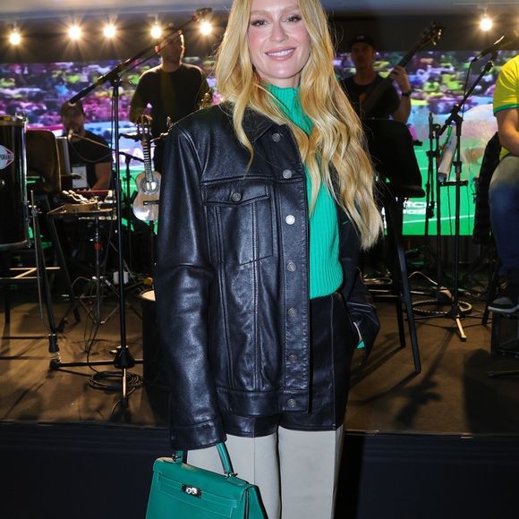 Marina Ruy Barbosa compartilha ainda os seus essenciais de autocuidado, que estão sempre com ela, especialmente em viagens para destinos mais frios