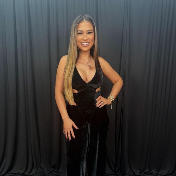 Simone Mendes: "Gosto de comer... Porém, acho que o grande segredo para mim foi o de aprender a comer de forma mais equilibrada, sem exagerar"