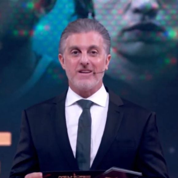 Apresentador do 'Domingão' é criticado por promover plataforma de apostas BETMGM na TV Globo