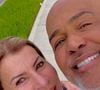 Morte de Rick, autor de 661 músicas e aos 59 anos: viúva do sertanejo após 40 anos de casamento é atendida em aeroporto ao descobrir tragédia pela web