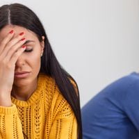 Darío Bellido, psicólogo, explica por que algumas pessoas se sentem atraídas por outras que as magoam: 'Um vínculo saudável não libera tanta adrenalina'