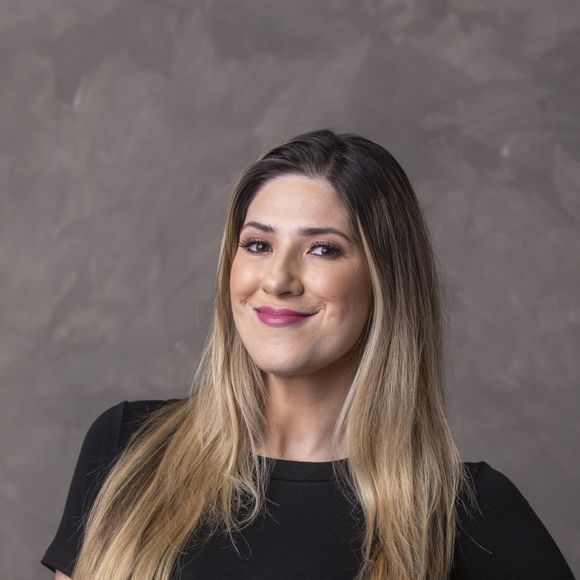 Dani Calabresa brinca em anúncio de gravidez: 'Acham que vai ser uma Calabresinha ou um Calabresinho?'