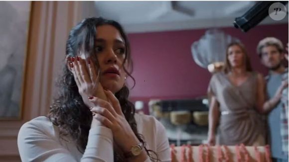 Gerluce (Sophie Charlotte) é uma mocinha bem construída na novela Três Graças