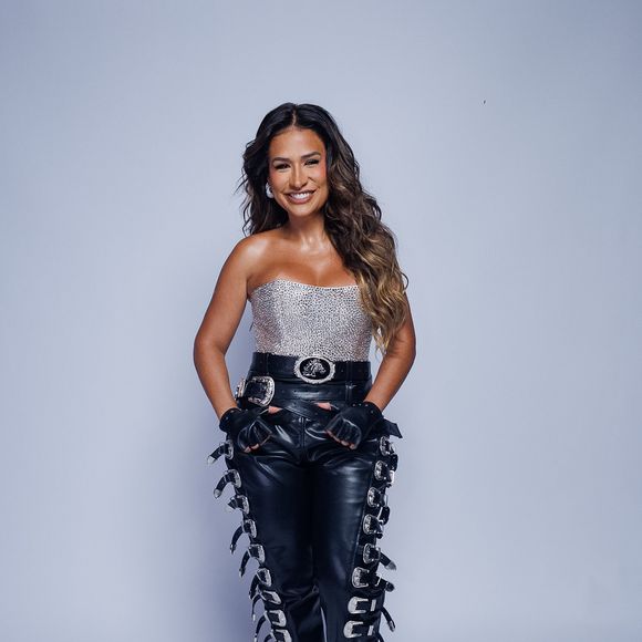 Simone Mendes escolheu calça já usada por Beyoncé