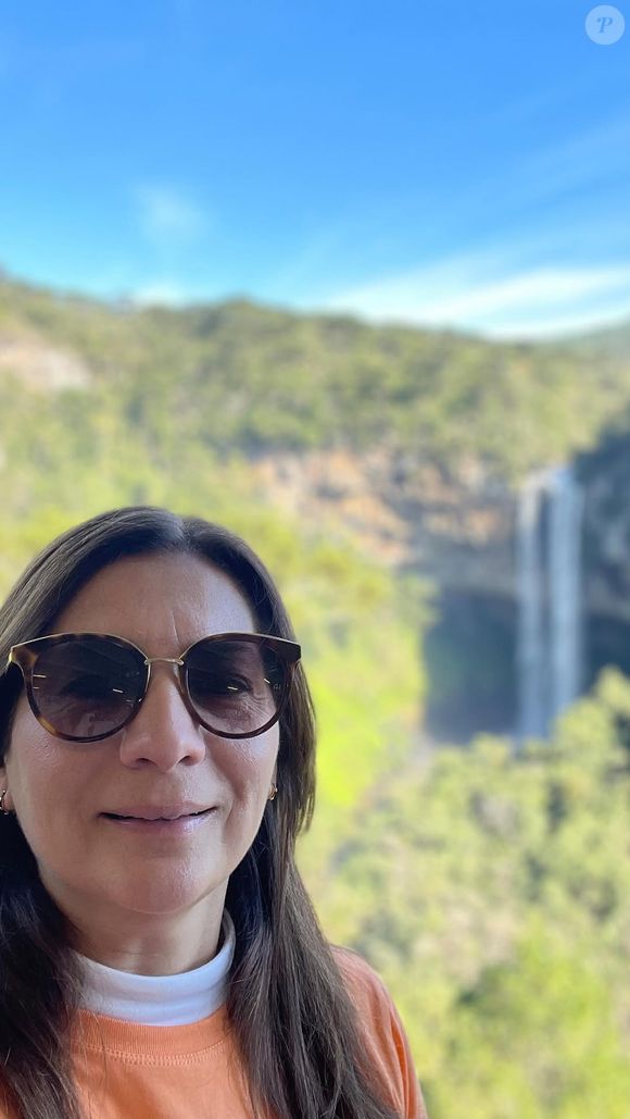 Ex-assistente de Ana Hickmann abriu a página com direito a publicidade para uma marca de produtos de beleza