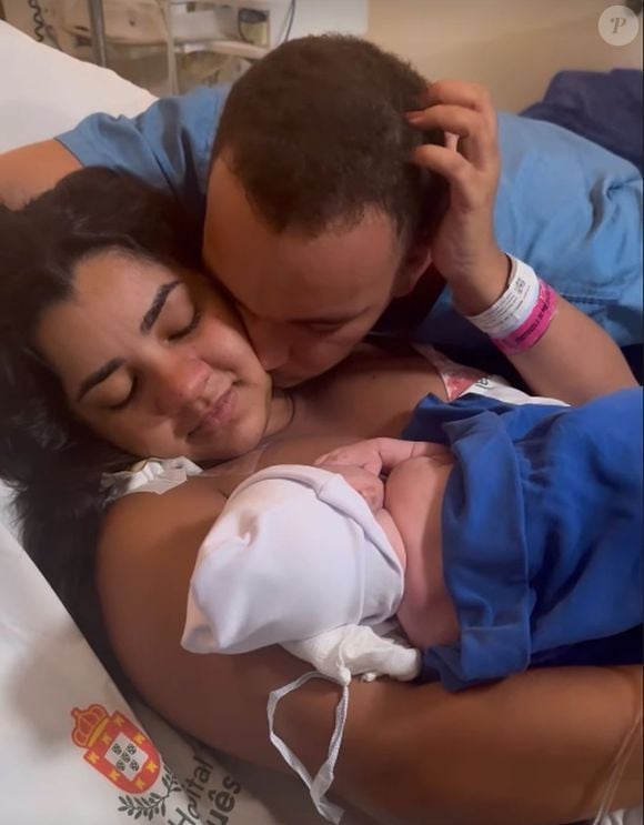 O filho caçula de João Gomes e Ary Mirelle nasceu de parto normal
