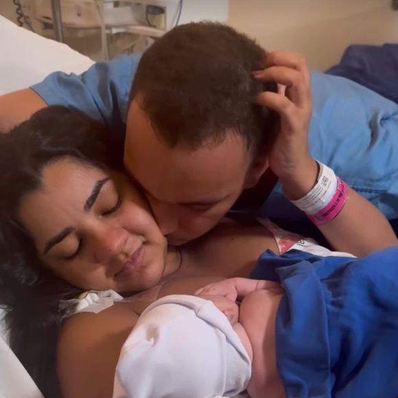 O filho caçula de João Gomes e Ary Mirelle nasceu de parto normal