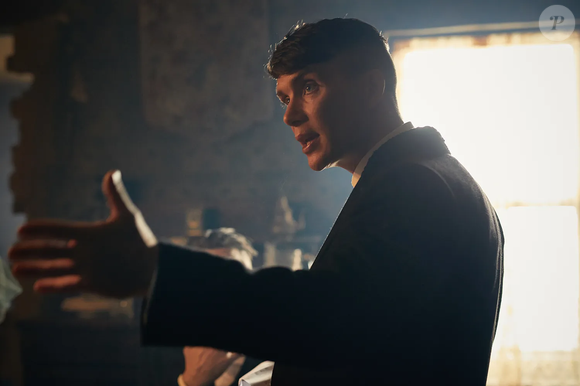 Corte horrível? Visual de Tommy Shelby tem origem surpreendente e vira febre mundial