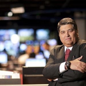 Datena deve fechar contrato com a RedeTV!, onde trabalhou por algumas semanas em 2002