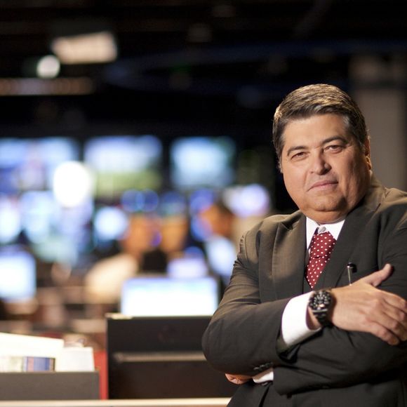 Datena deve fechar contrato com a RedeTV!, onde trabalhou por algumas semanas em 2002