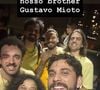 Gustavo Mioto se apresentou na noite de samba conduzida pelo grupo Versão - na foto com o sertanejo