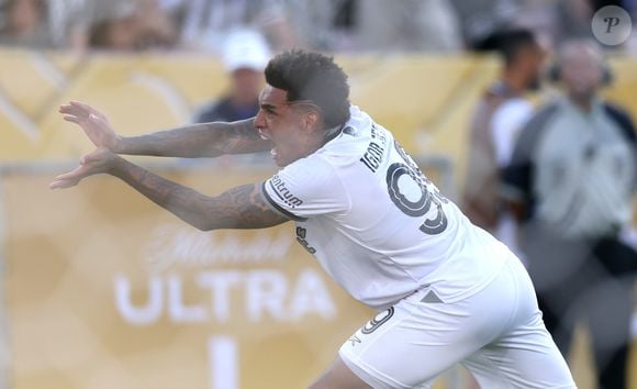 "Ninguém vai entender quando Igor Jesus fizer 1x0 aos 35 minutos de jogo", disse ele, horas antes da partida.