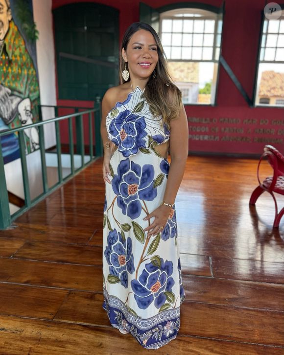 Embora Mani e Miller ainda não tenham confirmado oficialmente o romance, os gestos públicos e a presença constante dele nos eventos dela indicam que o relacionamento está indo com tudo!