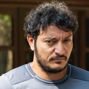 Allan Souza Lima interpreta Tom em 'Quem Ama Cuida', personagem que vem provocando forte reação do público por seu comportamento abusivo