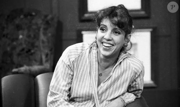 Lúcia Alves retornou à Globo em 2005 após atuar em 'Metamorphoses', da Record: 'Carreguei nas costas e acho que fiz bem meu papel'