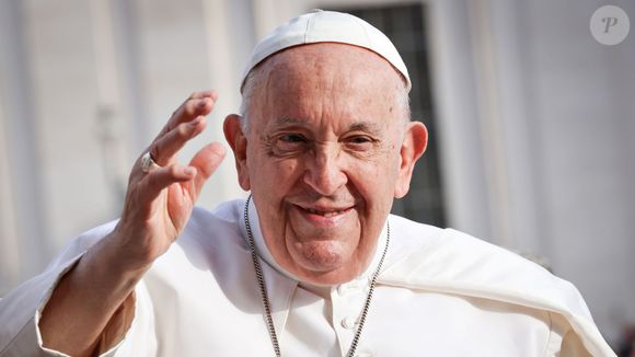 Papa Francisco teve uma morte tranquila, sem sofrimento, e chegou a se despedir de seu enfermeiro. É o que afirma o canal de notícias do Vaticano