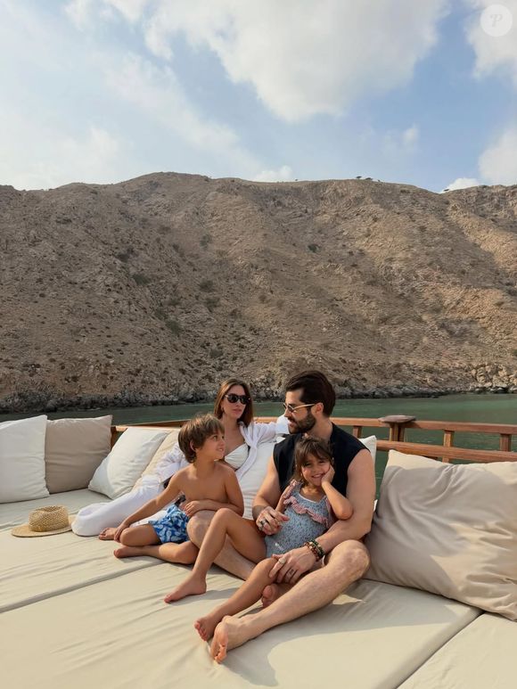 Alok é casado com a médica Romana Novais e pai de dois filhos, Ravi e Raika