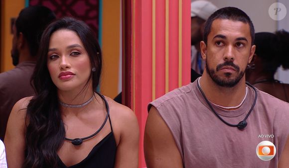 Eva e Maike foram para o Paredão como consequência do Big Fone, atendido por Vinícius