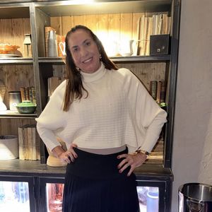 Margareth Serrão, mãe de Virgínia Fonseca, curtiu um post sobre os rumores de crise e de traição no relacionamento da filha com Vini Jr.