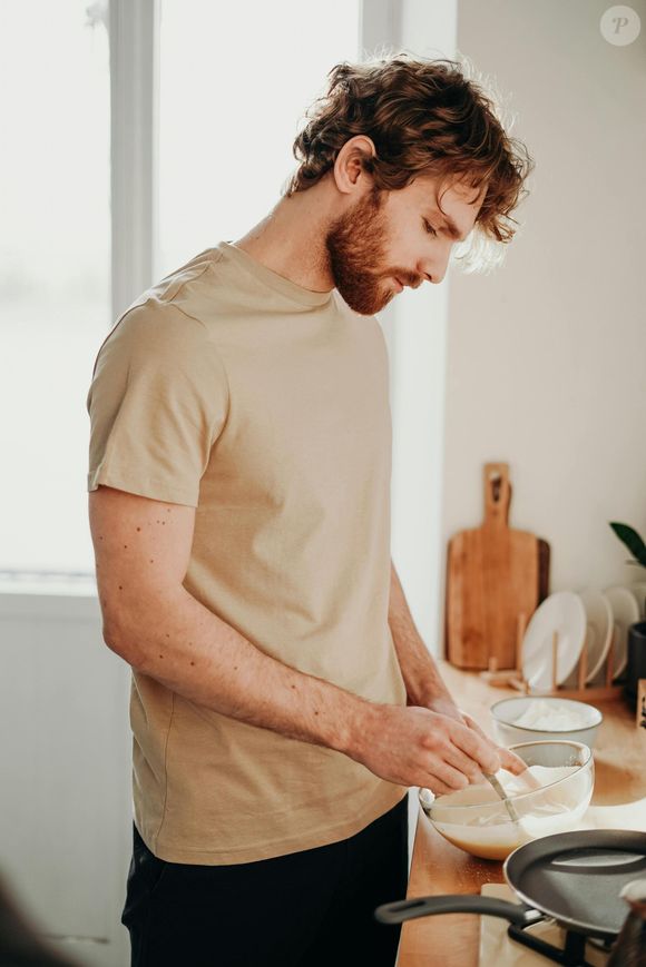 Pessoas que costumam lavar a louça enquanto cozinham tendem a evitar o acúmulo de atividades