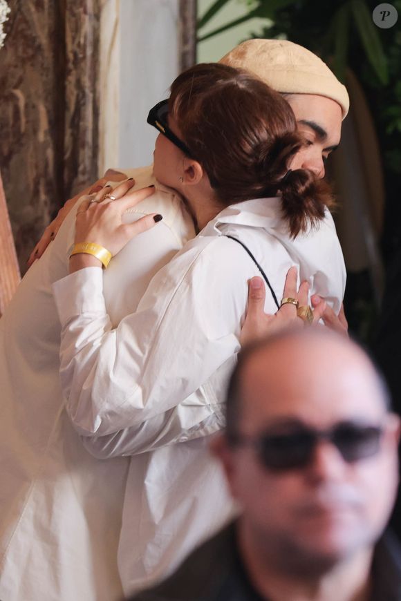 Alice Wegmann, a Solange Duprat de 'Vale Tudo', é uma das melhores amigas de Francisco Gil